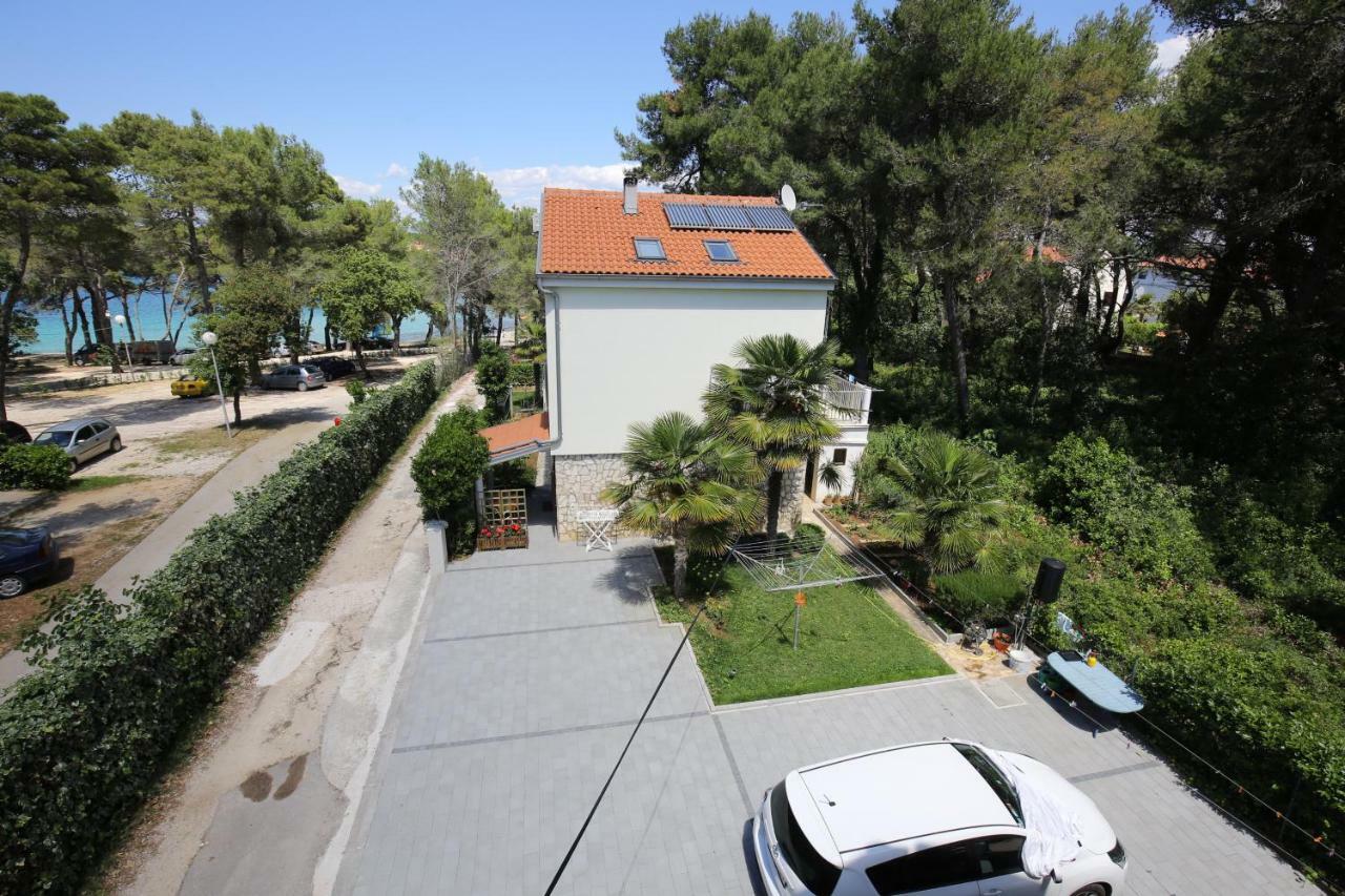 Apartments Paleka Petrčane Exterior foto