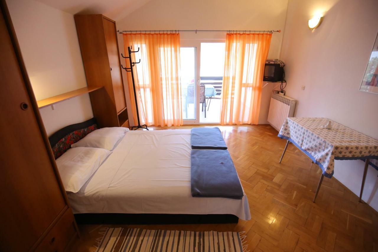 Apartments Paleka Petrčane Exterior foto